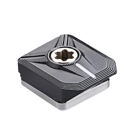M1 2016 golf weight 9g close-up, precise fit for the driver.