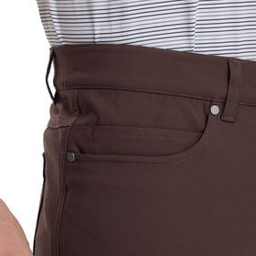 Maelreg Men's Golf Pants stretch fabric in motion for freedom of movement.