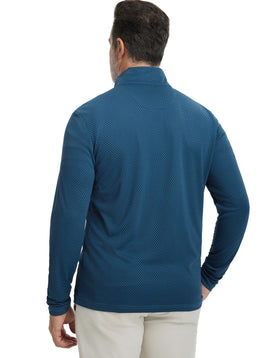 M MAELREG pullover side wear highlights flexible fit for casual everyday style