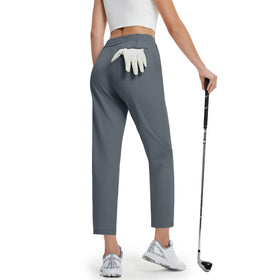 Maelreg golf pants featuring a deep back pocket for quick access