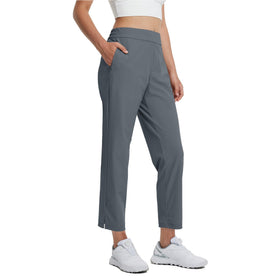 MAELREG women's golf pants with side zip pockets for secure essentials during play.