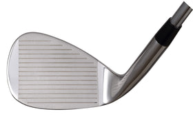 Majek senior-lob wedge grip close-up highlights craftsmanship.