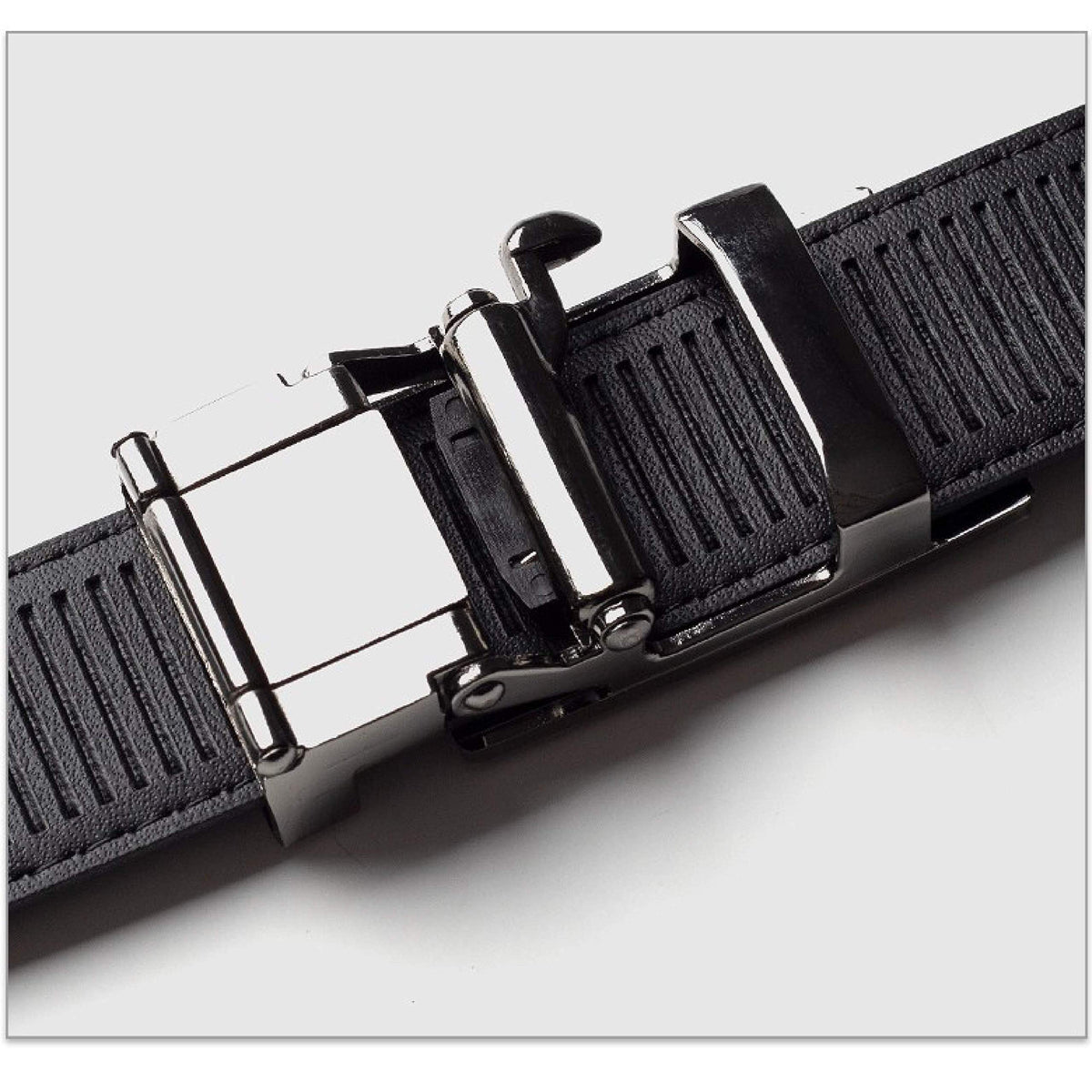 maskfactory rich leather texture and craftsmanship highlight refined details