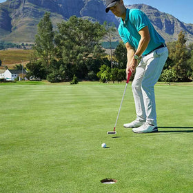 MAZEL Tour GS putter grip closeup highlights the non slip rubber feel