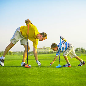 Micnaron gift-ready golf set ideal for birthdays and holidays.