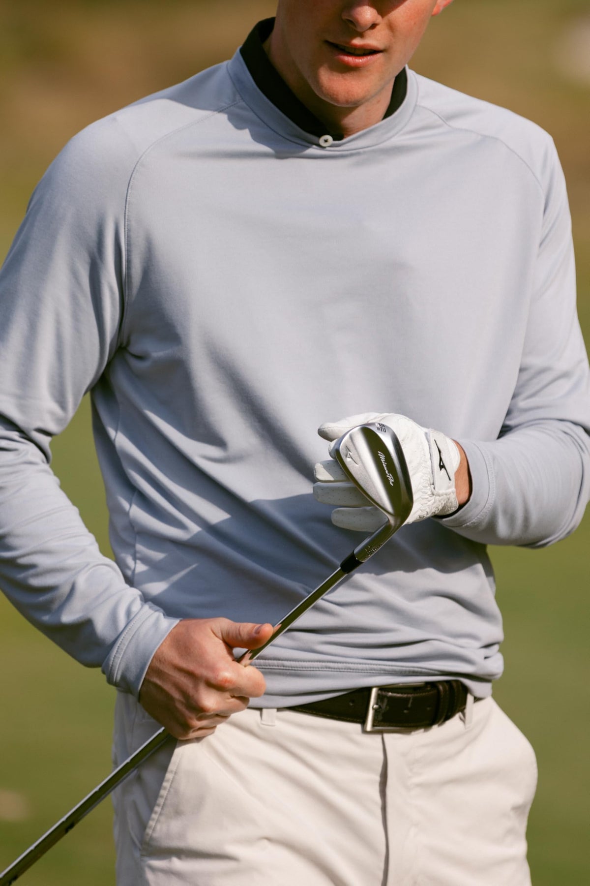 Mizuno PRO T1 White Satin face-milling detail enhances spin potential.