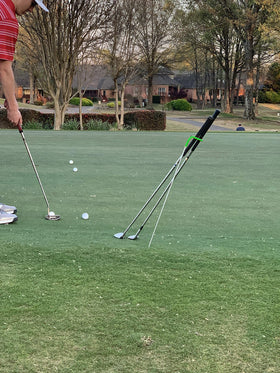 Mobile Pro Shop compact design holds golf clubs neatly and within reach