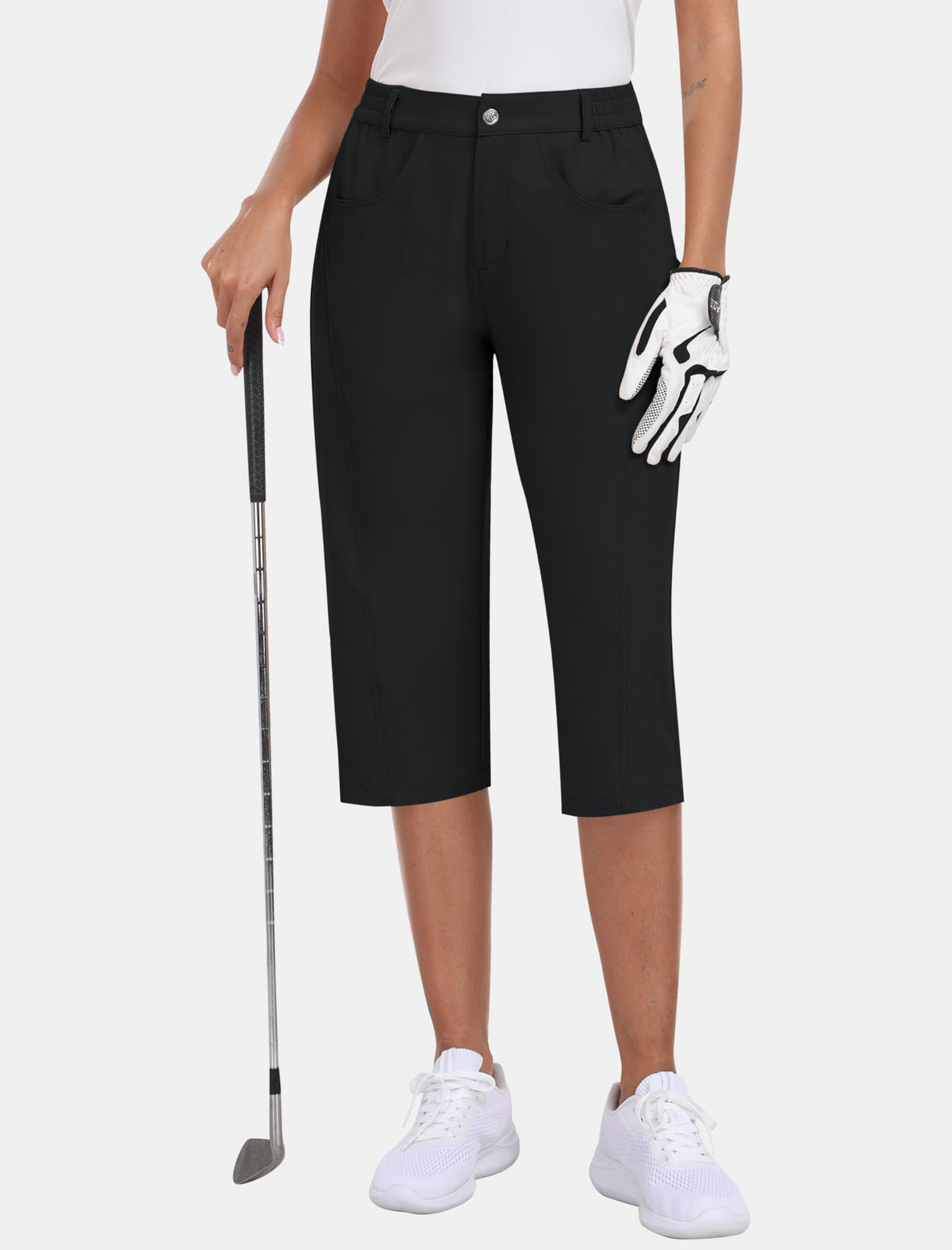 MoFiz women's capri pants fabric texture highlights lightweight, quick-dry comfort for outdoor adventures.