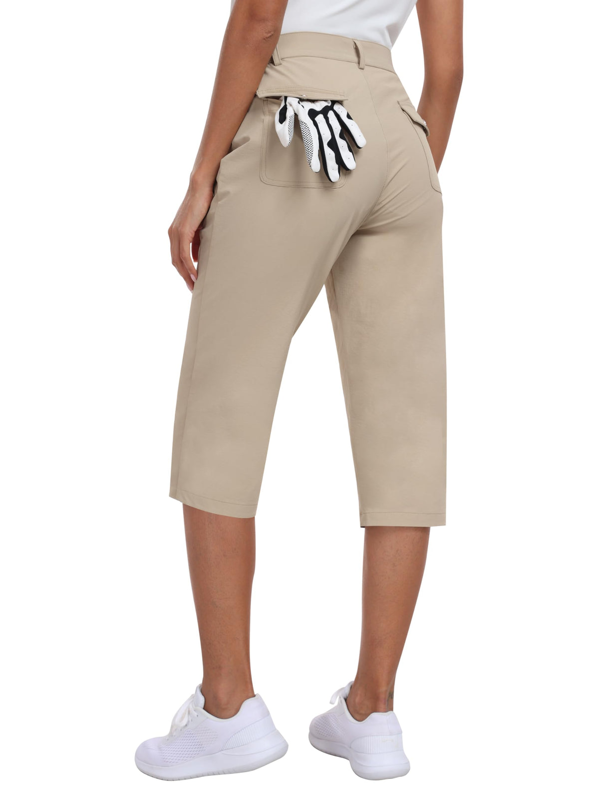 MoFiz women's capri pants with front pockets for secure everyday essentials.