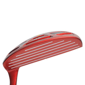 Money Club Chipper stainless steel shaft provides a steady, crisp grip