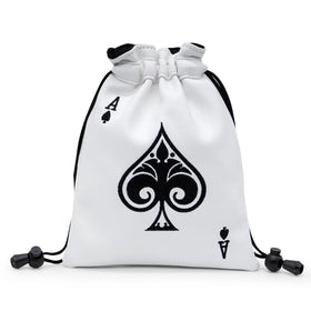 Easy-clean PU leather keeps pouch looking new