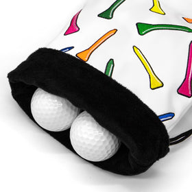 Montela Golf leather valuables pouch attached to a golf bag for easy access
