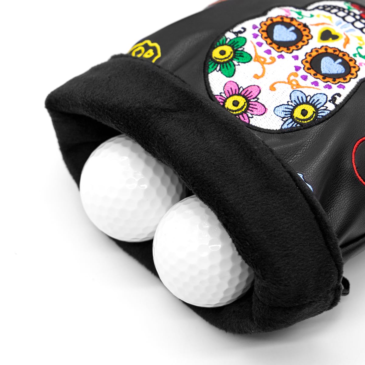 Montela Golf quick-access pocket keeps essentials within reach.