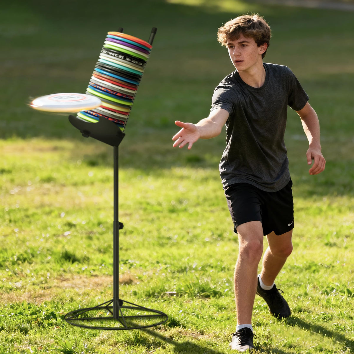 MR Disc Sports Pod in action at a disc golf course