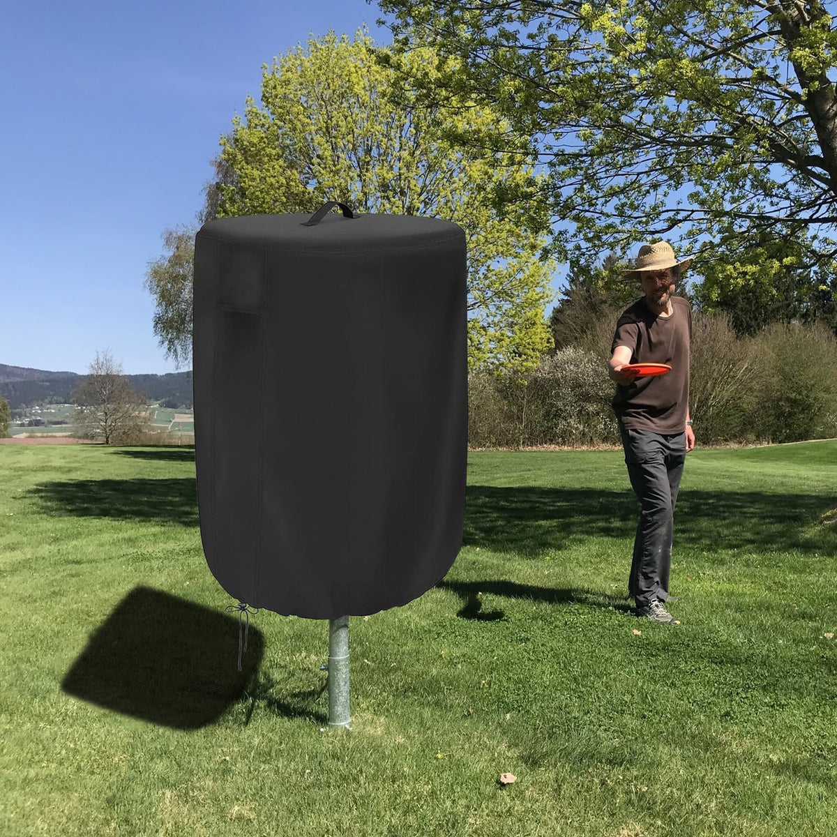 MUTUSHI portable cover with handle for outdoor use