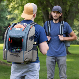 Olive/Orange Voyager Slim offers organized storage for discs and essentials.