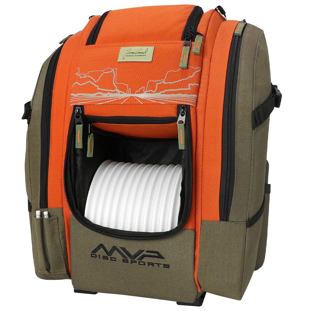 Voyager Slim upper pocket keeps a putter within easy reach on the course.