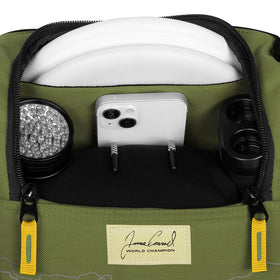 MVP James Conrad Voyager Slim, padded straps ensure comfortable carry