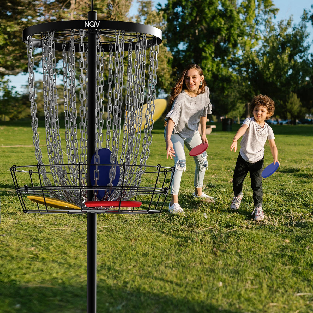 NQV PRO Disc Golf Basket suitable for indoor and outdoor use