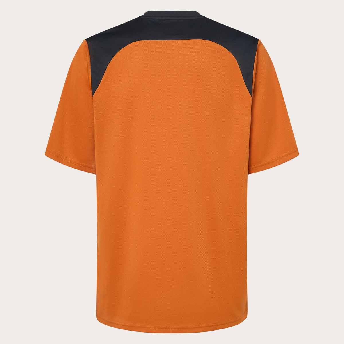 Oakley bark logo detail on jersey for bold branding during cycling