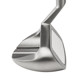 Odyssey XACT Chipper oversized grip stabilizes wrists through impact.