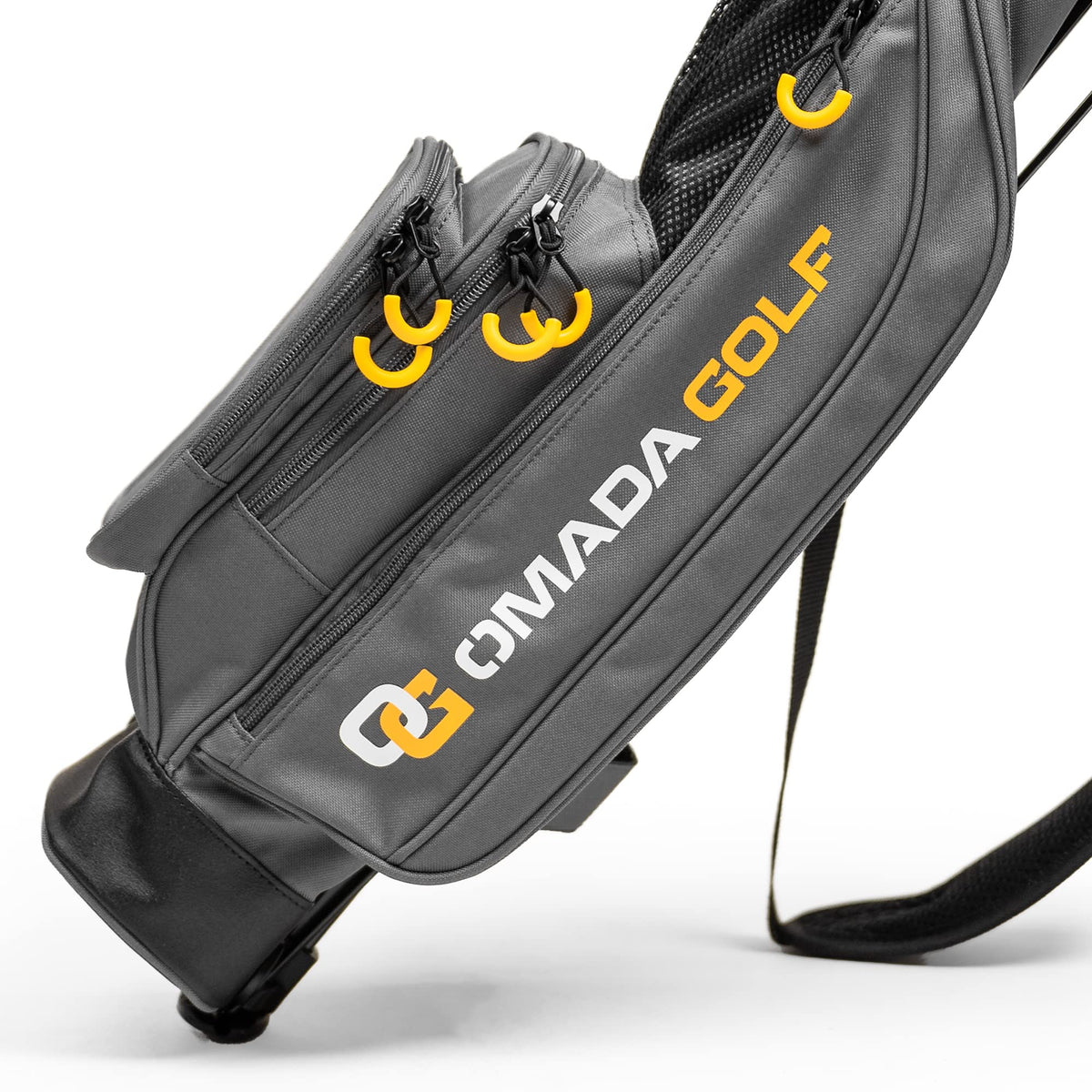 OMADA Velona dual-club divider keeps clubs organized during play