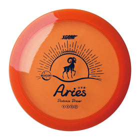 ONE ATTACK BY XCOM Mercury-Aries in wind-stable flight for accurate fairway throws.