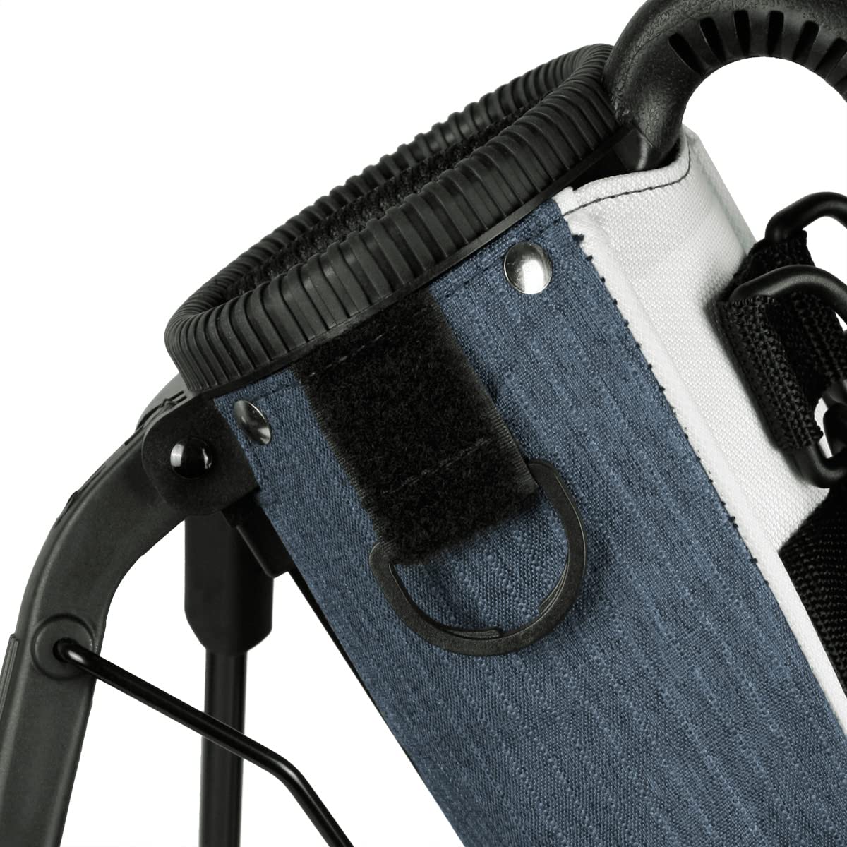 Orlimar Pitch ’n Putt retractable legs for stable stance on turf