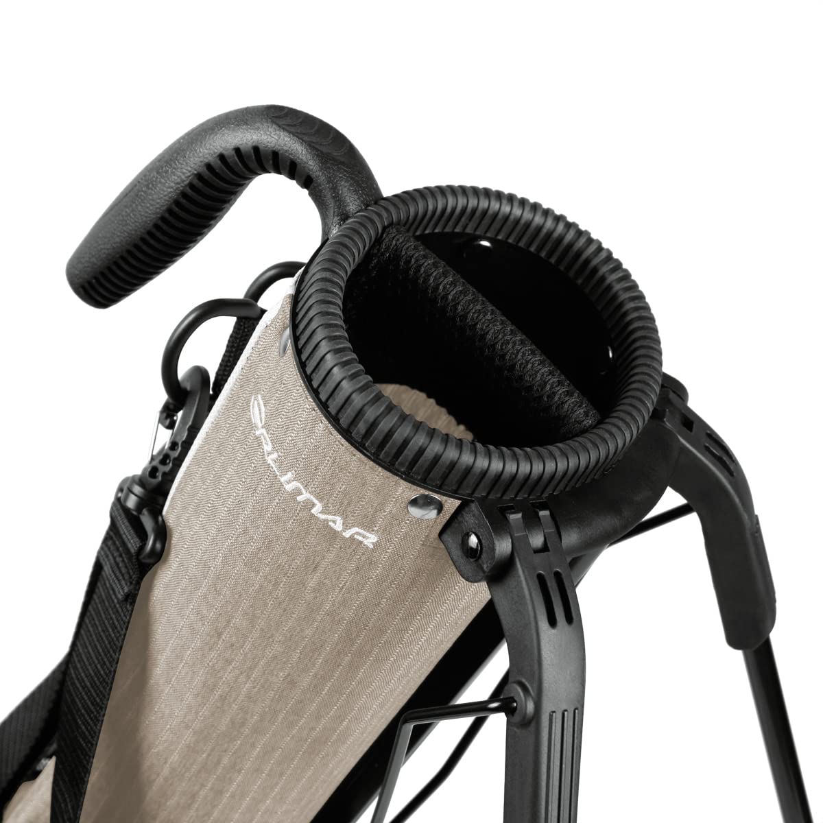 Orlimar Pitch ’n Putt two-way divider top keeps 6–7 clubs organized.