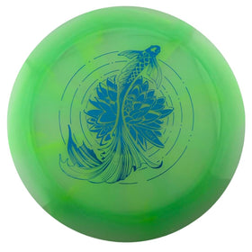OTB Paige Pierce Nuke swirl disc backhand throw in gusty wind.