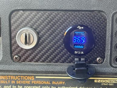 OZ-USA digital voltmeter display for battery monitoring on EZ-GO Medalist/TXT.