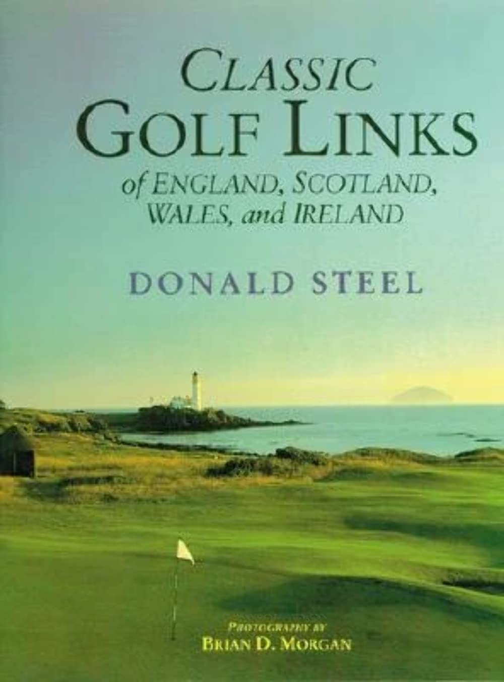 Pelican Publishing Classic Golf Links cover: sweeping seaside greens for travel planning