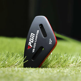 PGM chipper with 32° loft and alignment line supports accurate aiming.