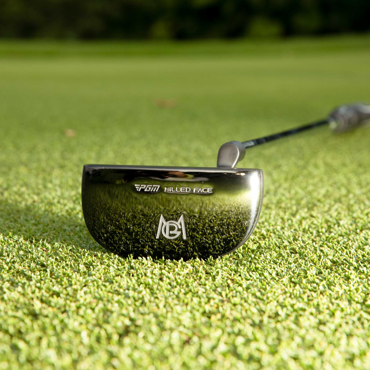 PGM Golf Putter dual-direction milled face ensures consistent roll and precision.
