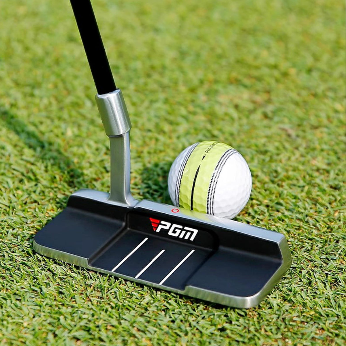 PGM Ultra-light carbon fiber shaft boosts swing stability