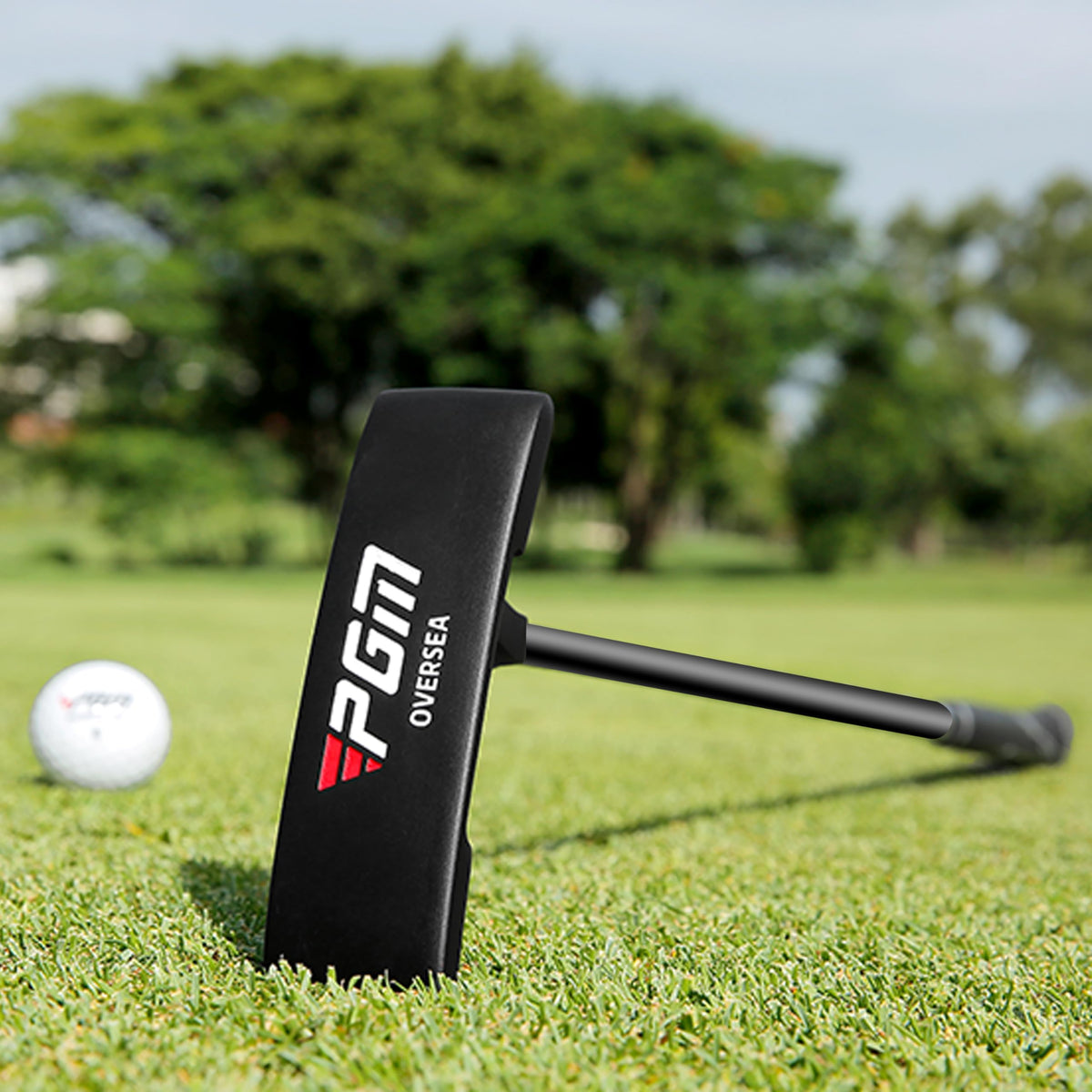PGM Oversea beginner-friendly blade putter supports starting players.