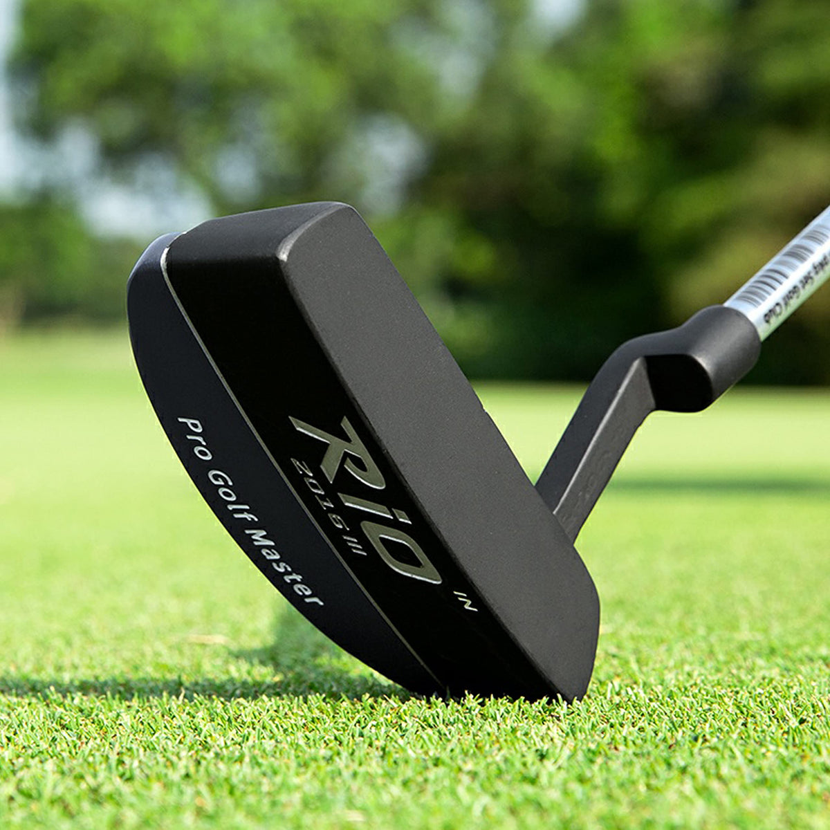 PGM rubber grip with anti-slip texture for confident hold on greens.