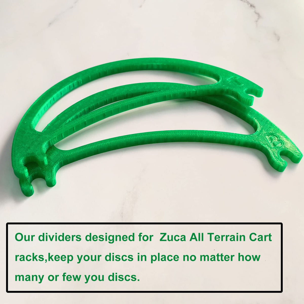 PIAOLGYI Zuca green clip-on rack divider demonstrates easy installation and holding capability.