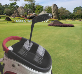 Pickclub on-the-course use demonstrates reliable, convenient club organization.