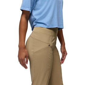 prAna Koen Daily Pant hidden waistband pocket closeup for secure storage