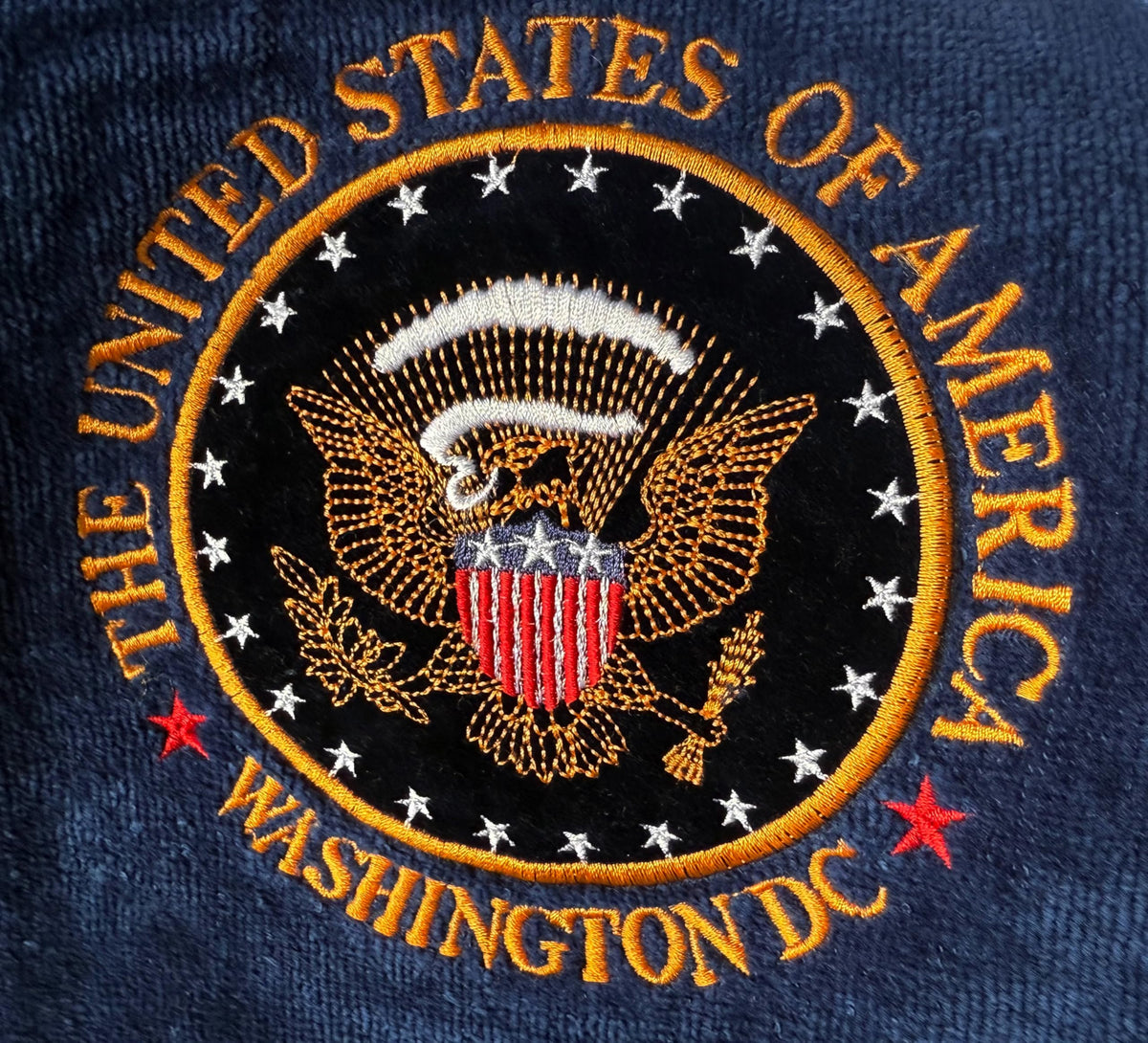 President Souvenirs embroidered presidential seal towel for quick club cleaning and handling