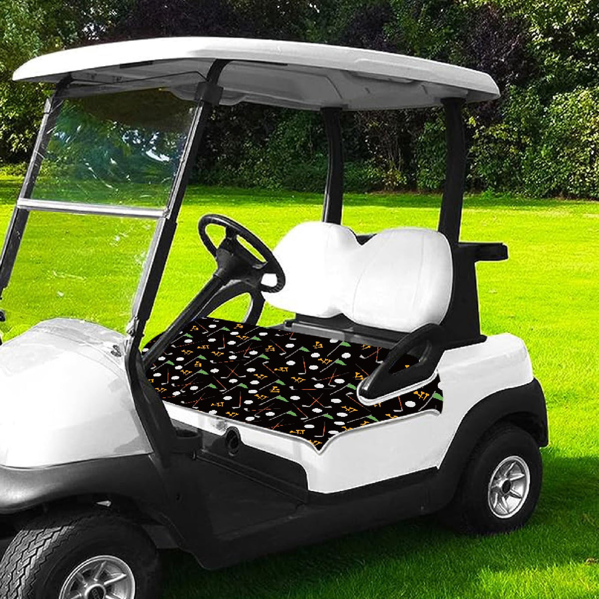 PRESSINART all-season design keeps seats cool in summer and clean year-round