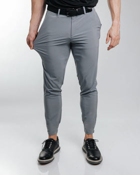Primo Golf Jogger back pockets provide secure storage, including a zipper pocket.