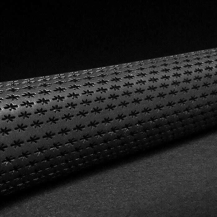 PROJECTX ICON midsize grips offering durable construction and comfortable firmness.