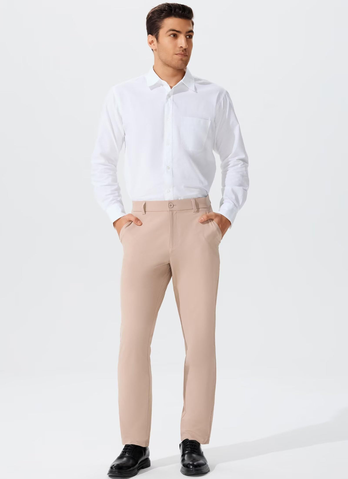 QPNGRP pants offer front and back snap pockets for quick storage.