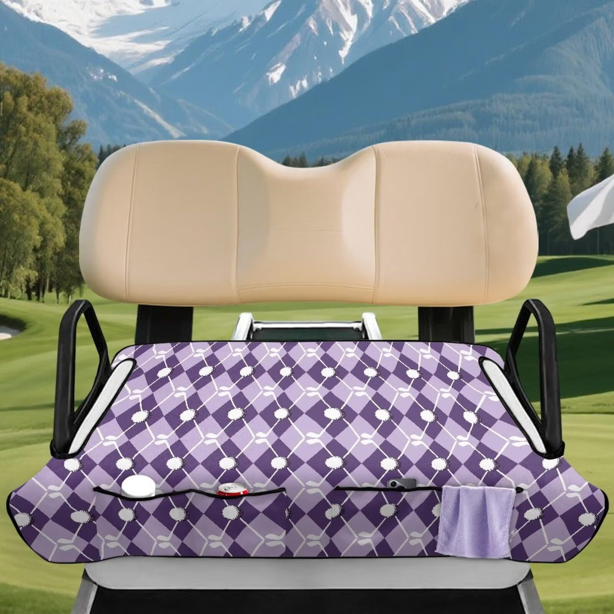 Rarucativ universal-fit golf seat cover protects seats from dirt.