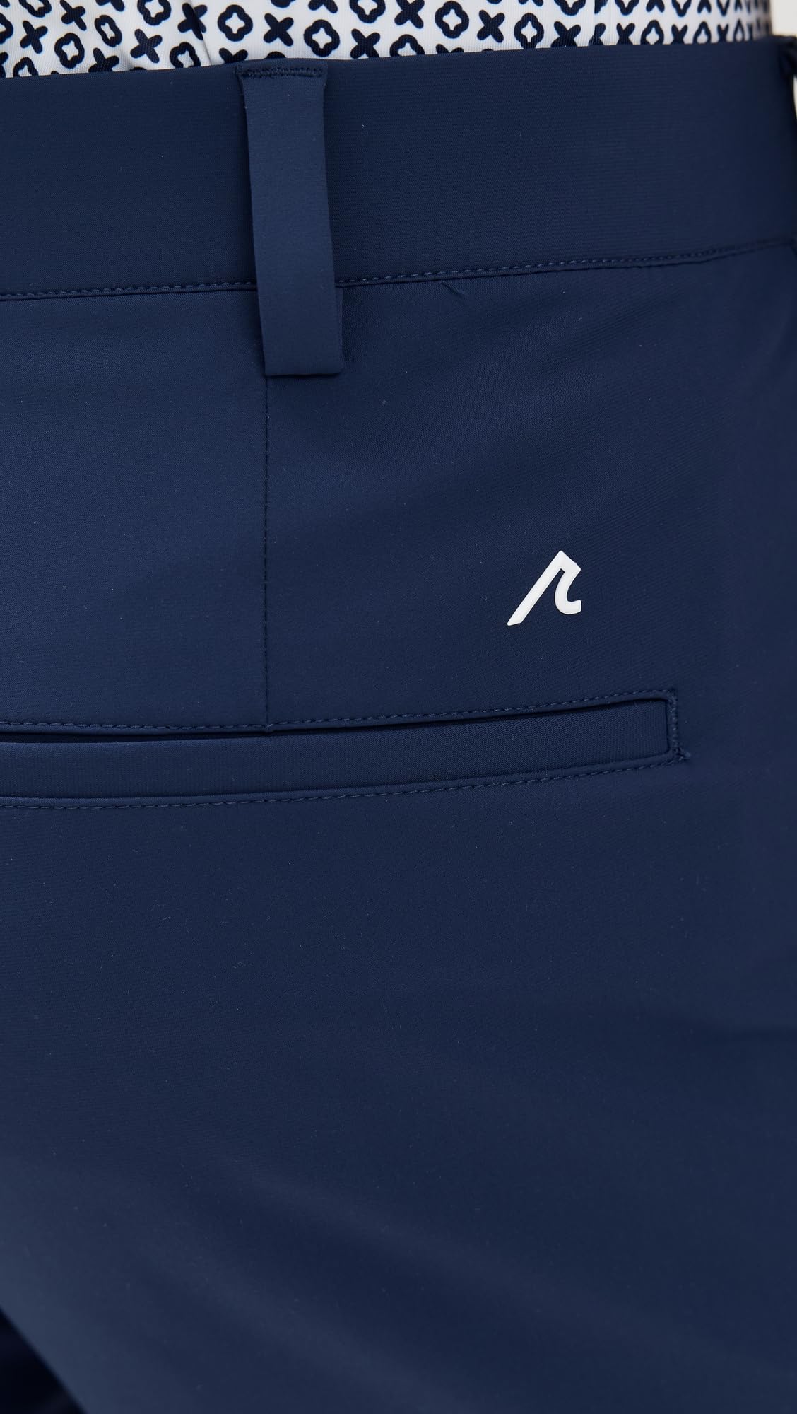Redvanly Kent Pull-On Trouser Navy on-model demonstrates relaxed, modern fit