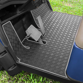 RIZINKART Yamaha Drive2 floor mat with full coverage protects the footwell from mud.