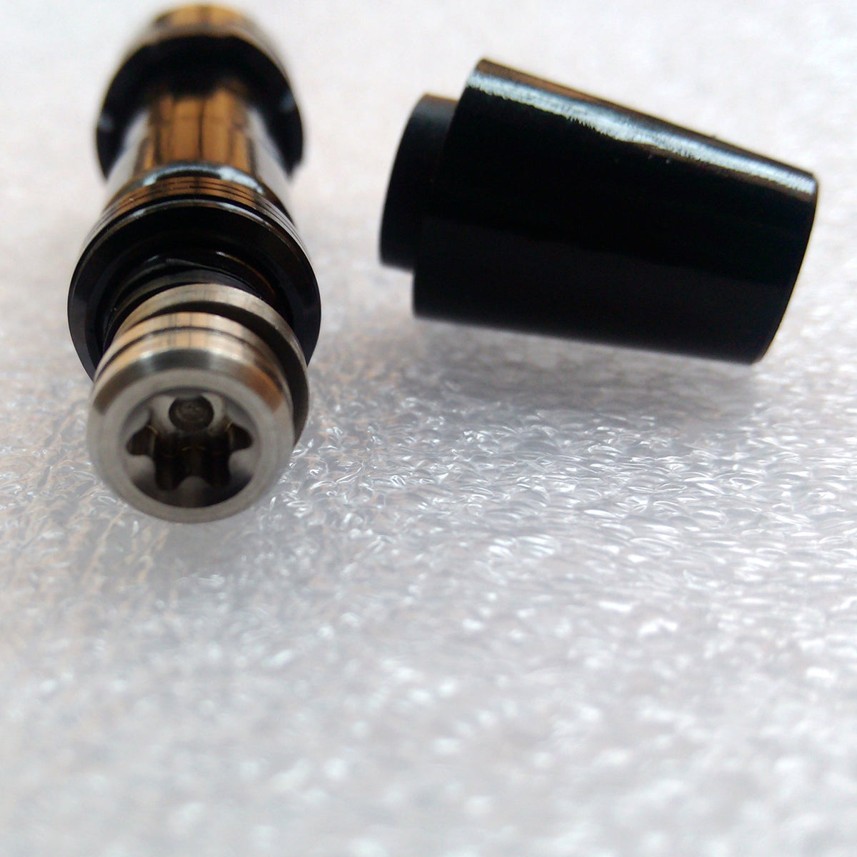 Ronsit ferrule included for a polished, cohesive look on your setup