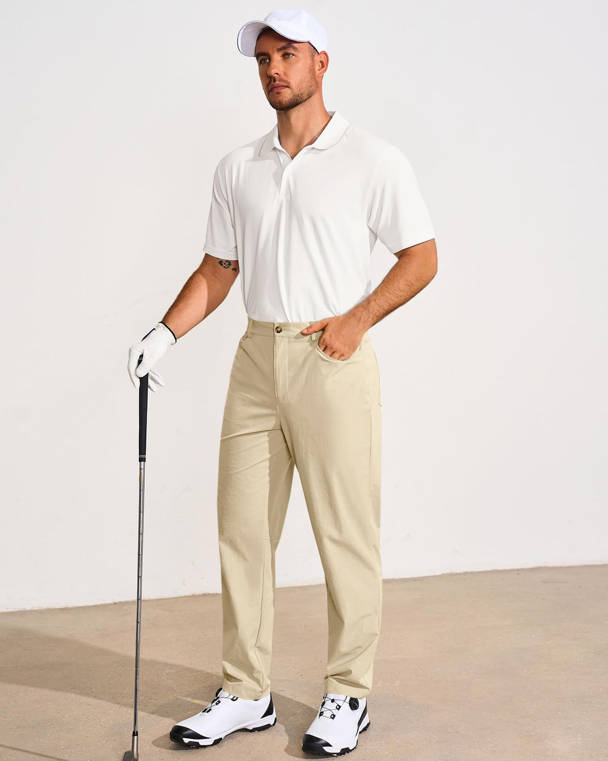 Runcati pants displaying back pockets for secure storage and a sleek profile.